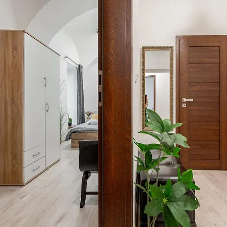 Valentina 3 Hlavna Centrum شقة كَشّا